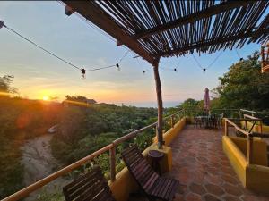 hotel quinto sol