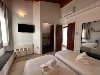 ng guest house sassari