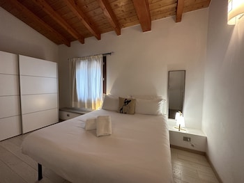 ng guest house sassari