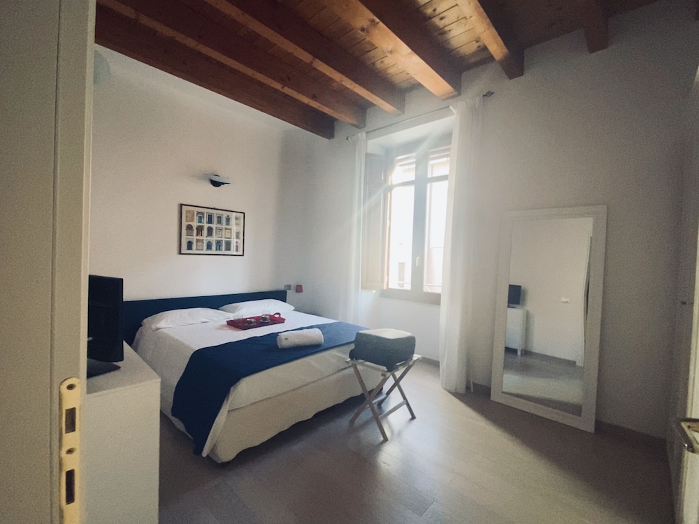 ng guest house sassari