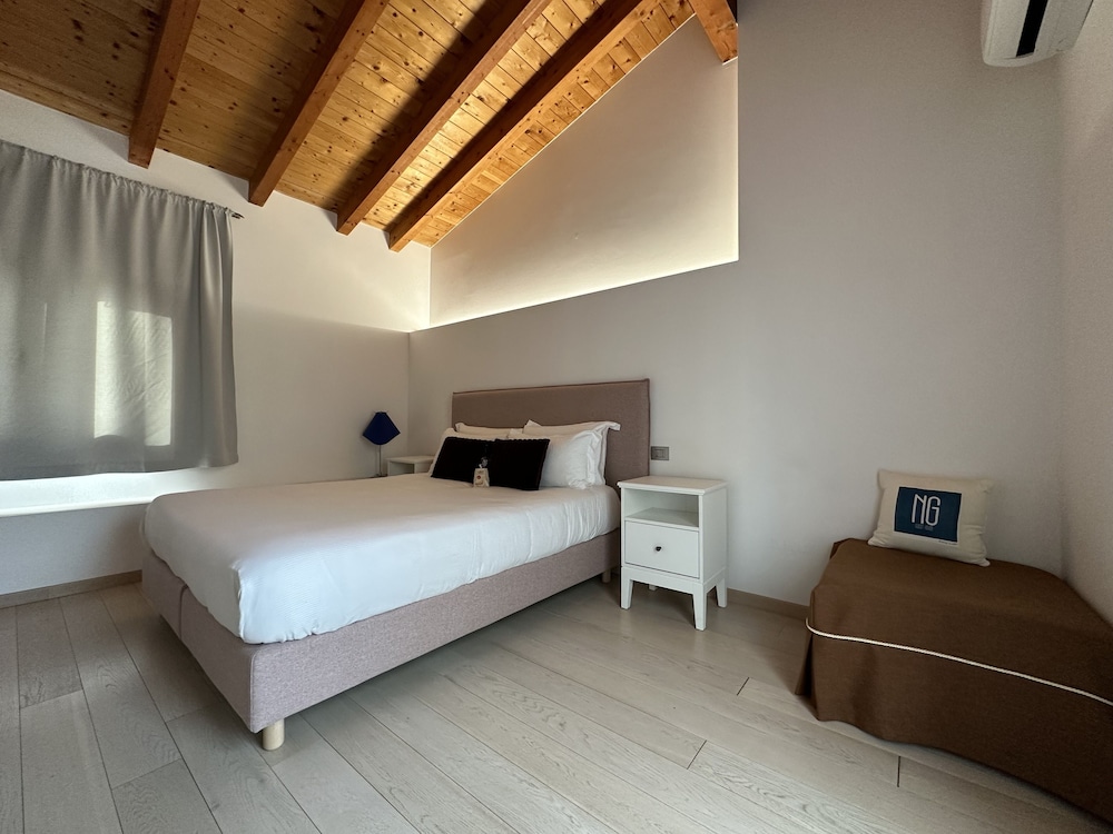 ng guest house sassari