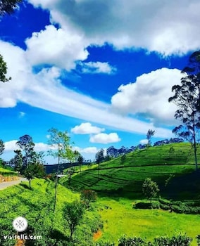 sinharaja park hotel