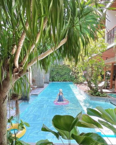 tam house villa hotel pool view room