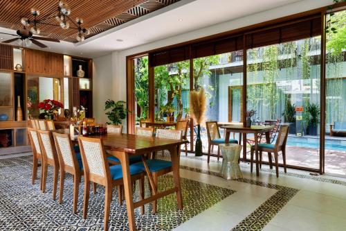 tam house villa hotel pool view room