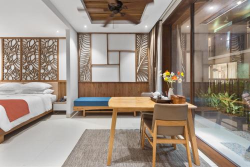 tam house villa hotel pool view room