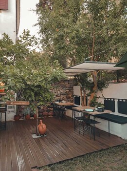 la luna otel cunda