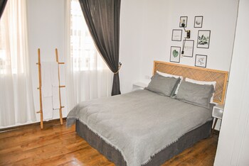 la luna otel cunda
