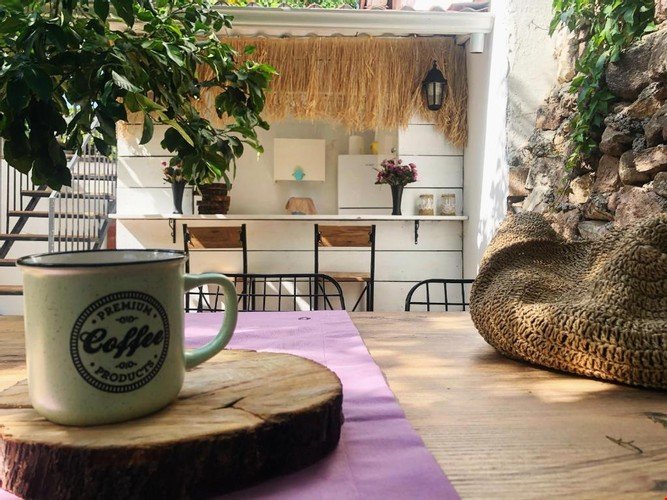 la luna otel cunda