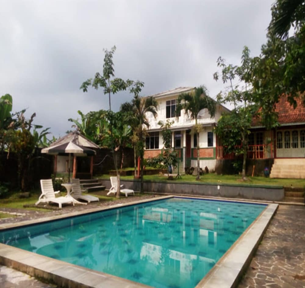 cunang hill hotel and resort