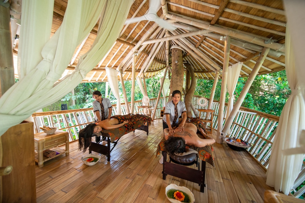 ulaman eco luxury resort