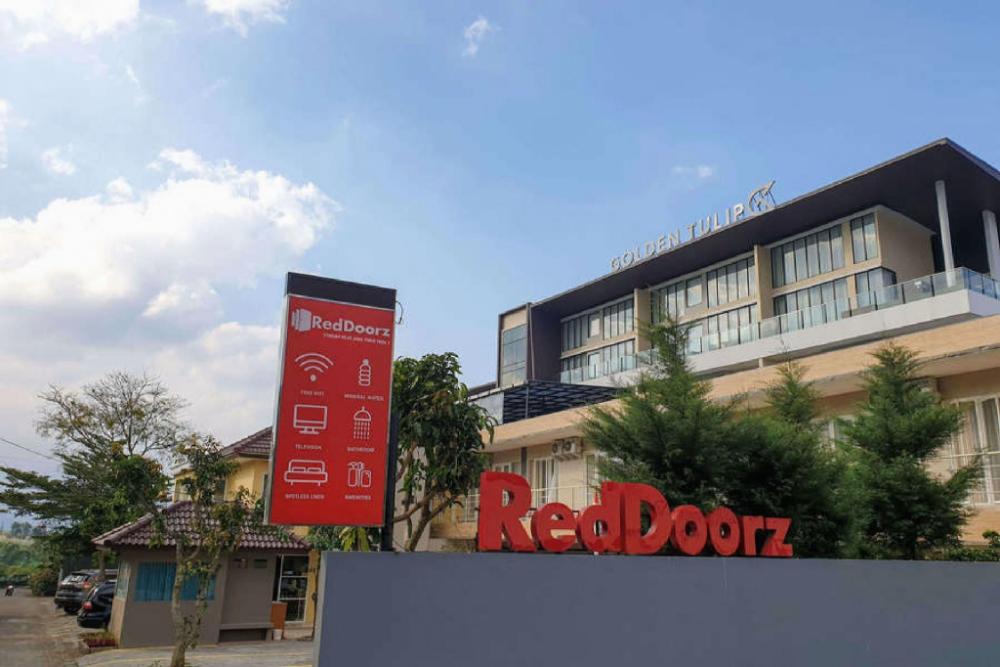 formerly reddoorz near jawa timur park 2