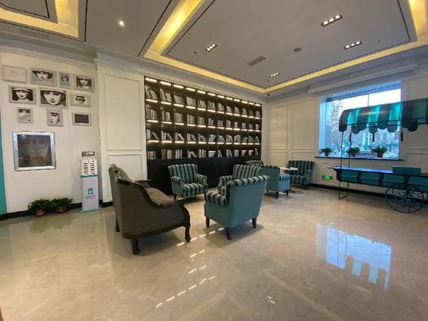xana hotelle shenyang zhongshan plaza the affiliated first hospital of china medical university