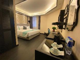 xana hotelle shenyang zhongshan plaza the affiliated first hospital of china medical university