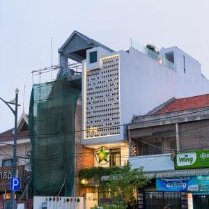 aborest tropical hostel