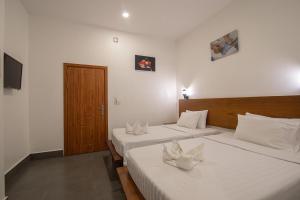 pooltop phnom penh