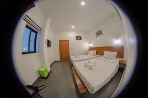 pooltop phnom penh