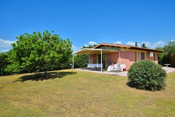 izzhome nora beach
