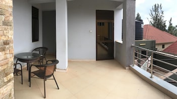 room in house private room with jacuzzi in kigali