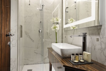 elle boutique hotel