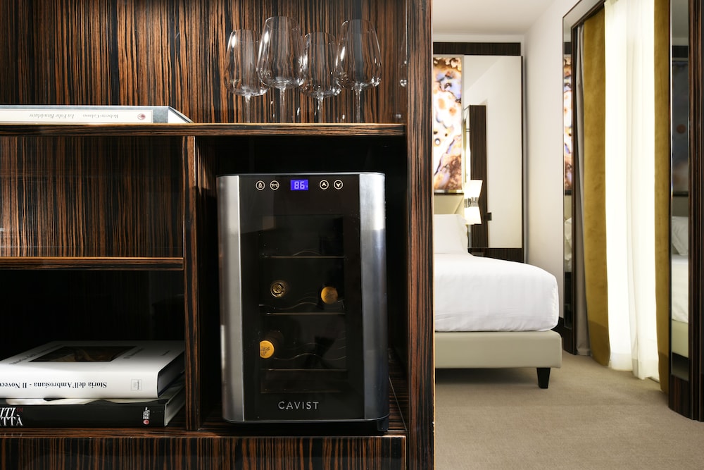 elle boutique hotel