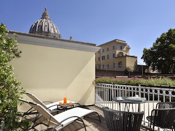 elle boutique hotel