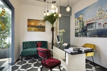 elle boutique hotel