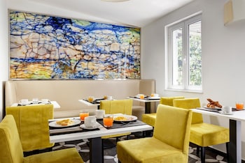 elle boutique hotel