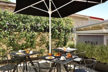elle boutique hotel