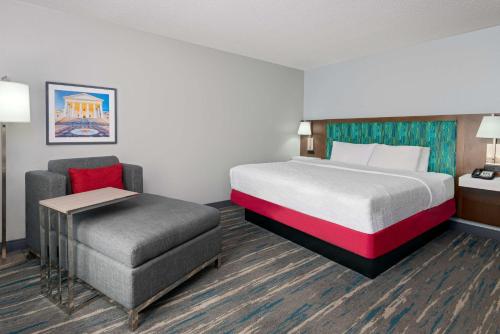 hampton inn petersburg southpark mall