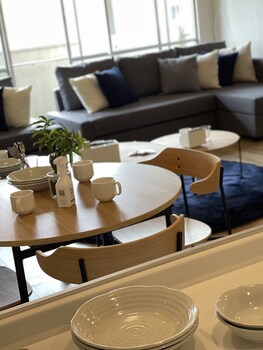 dai3himawari building 402 504 704