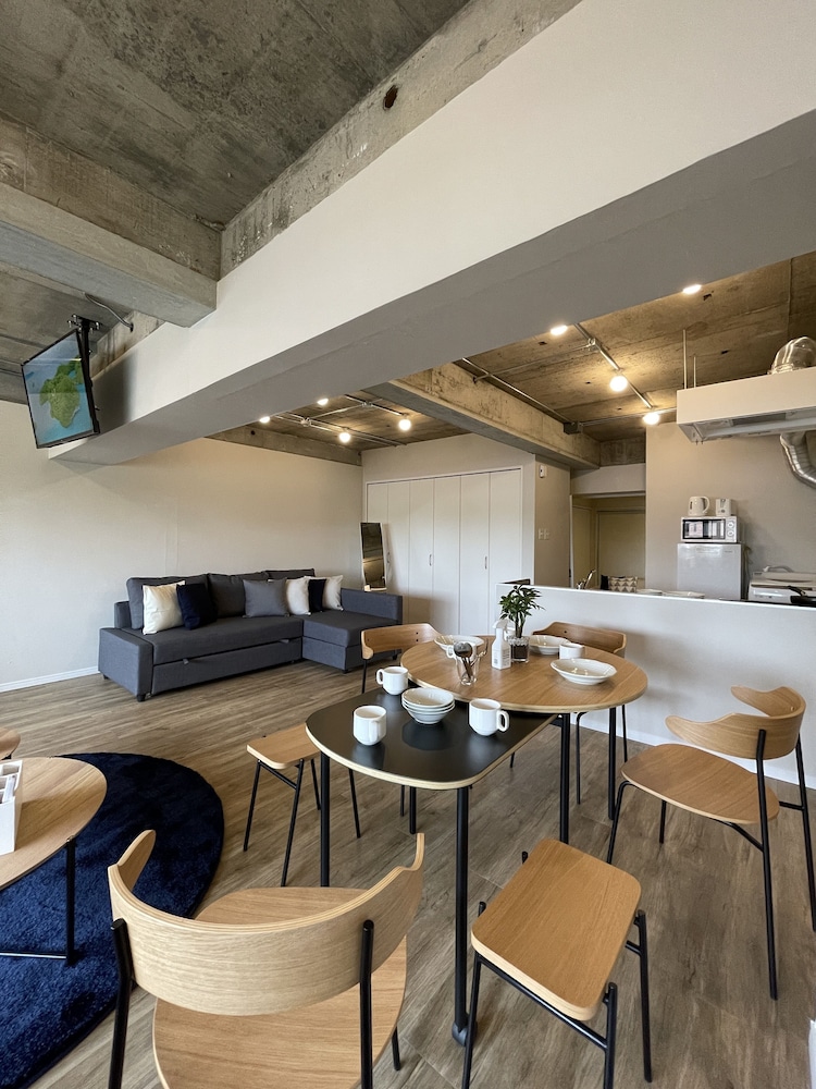 dai3himawari building 402 504 704