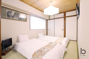 dai3himawari building 402 504 704