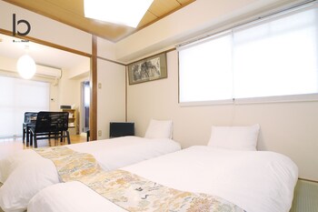 dai3himawari building 402 504 704