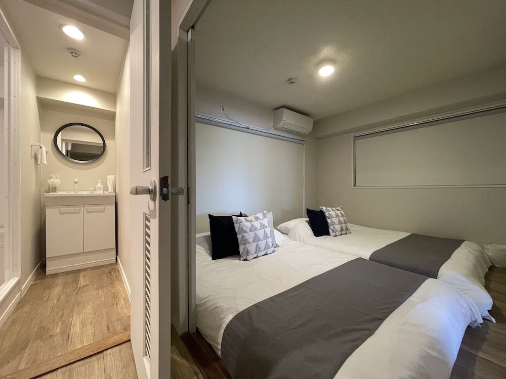 dai3himawari building 402 504 704