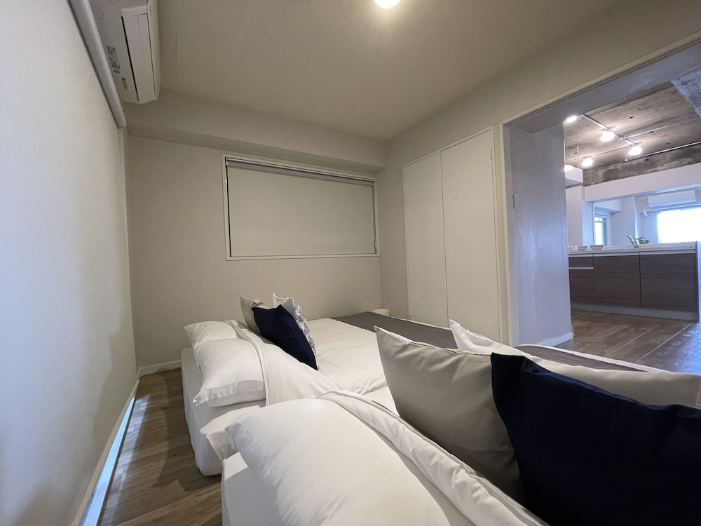 dai3himawari building 402 504 704