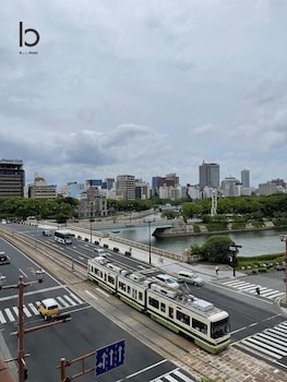 dai3himawari building 402 504 704