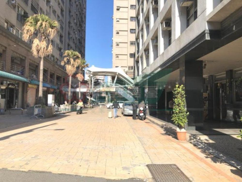 fengchia beauty hostel