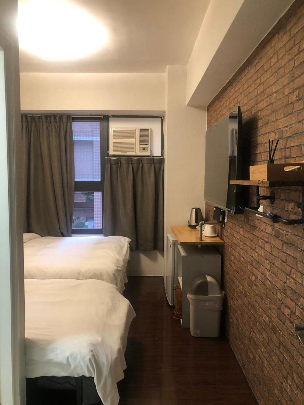 fengchia beauty hostel