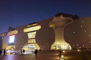 fengchia beauty hostel