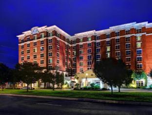 Hilton Columbia Center,Columbia Metropolitan Airport>>Columbia,4 star
