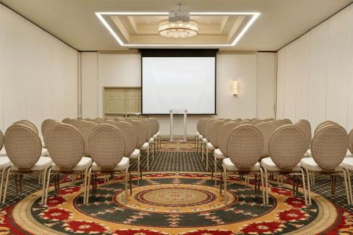 hilton columbia center