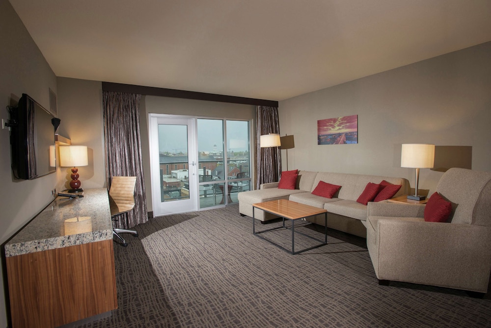 the broadway columbia a doubletree by hilton