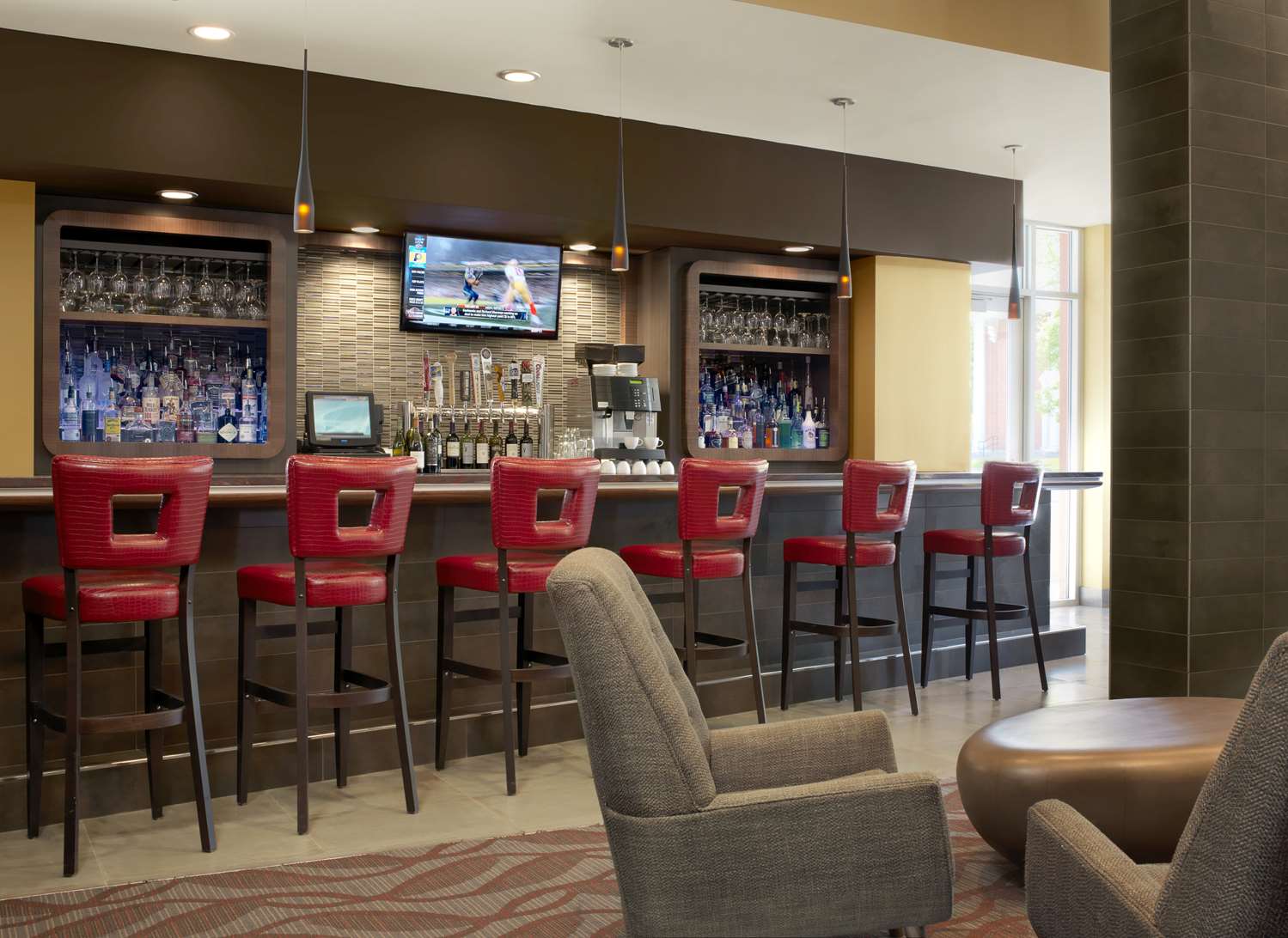 the broadway columbia a doubletree by hilton