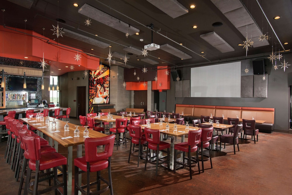 the broadway columbia a doubletree by hilton