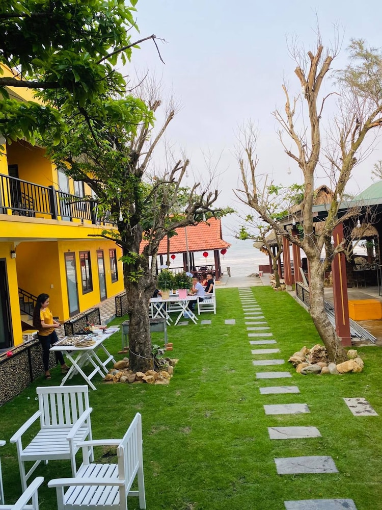 nana lee homestay and restaurant