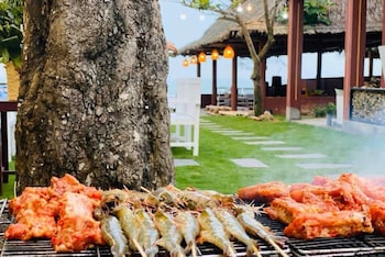 nana lee homestay and restaurant