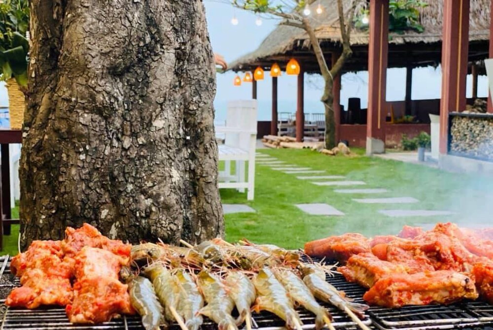nana lee homestay and restaurant
