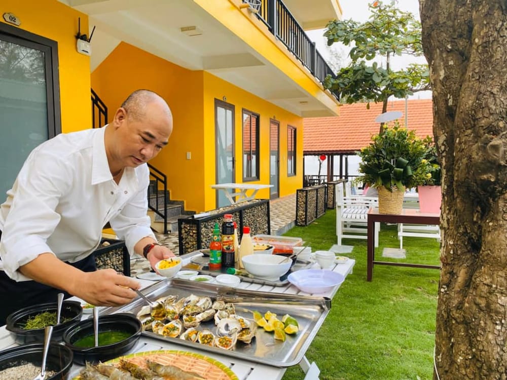 nana lee homestay and restaurant