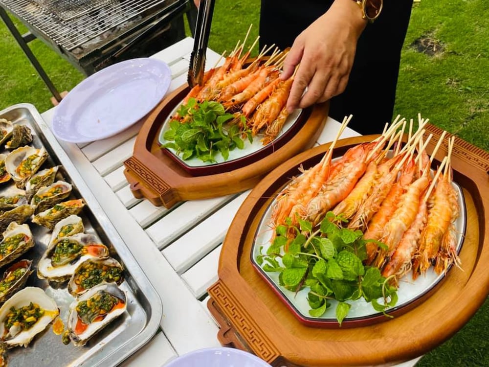 nana lee homestay and restaurant