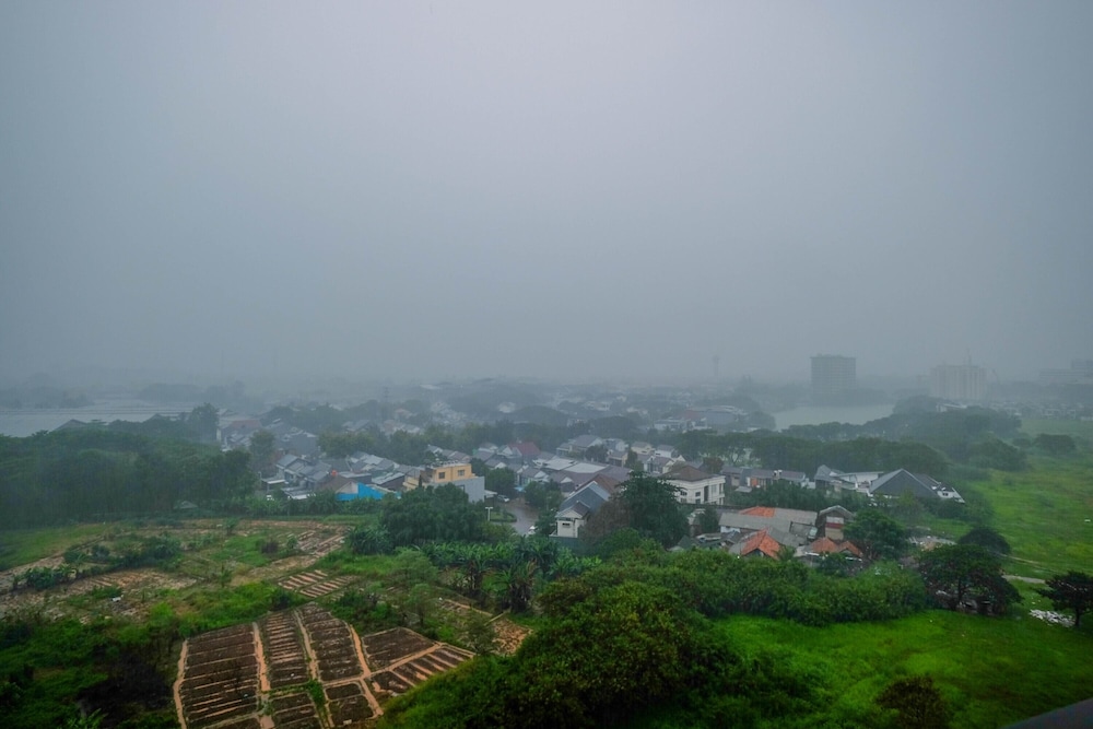 warm and cozy studio at the oasis apartment